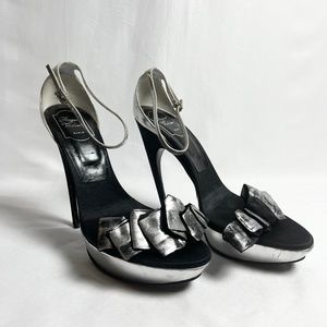 Roger Vivier Black and Silver Pumps